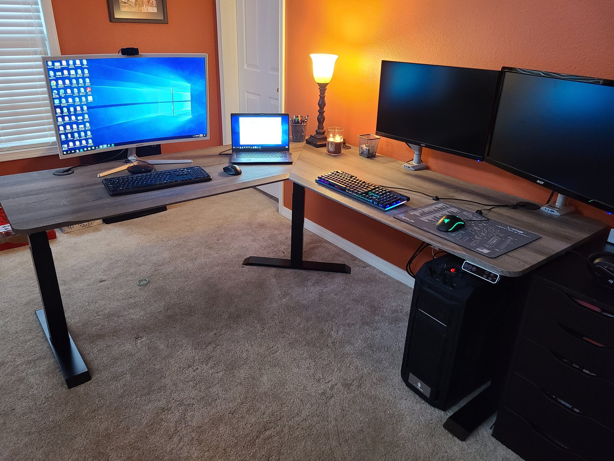 MojoDesk 3 Leg Corner MojoDesk MojoDesk 3 Leg Corner