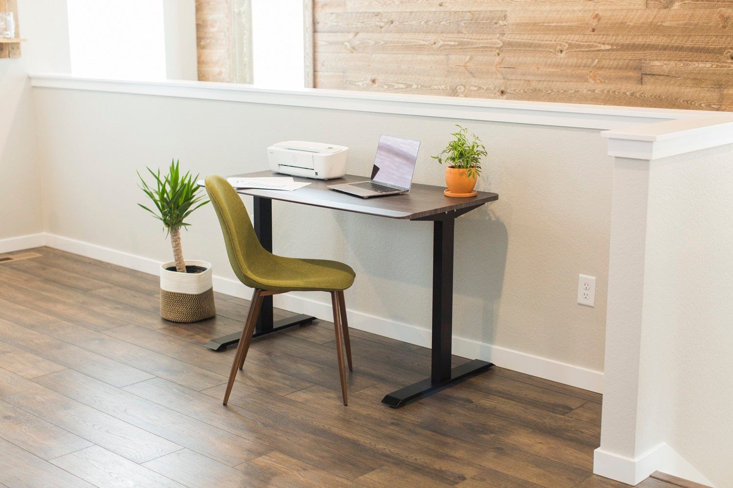 Mojo Side Table Non Epicor Workspace Tables