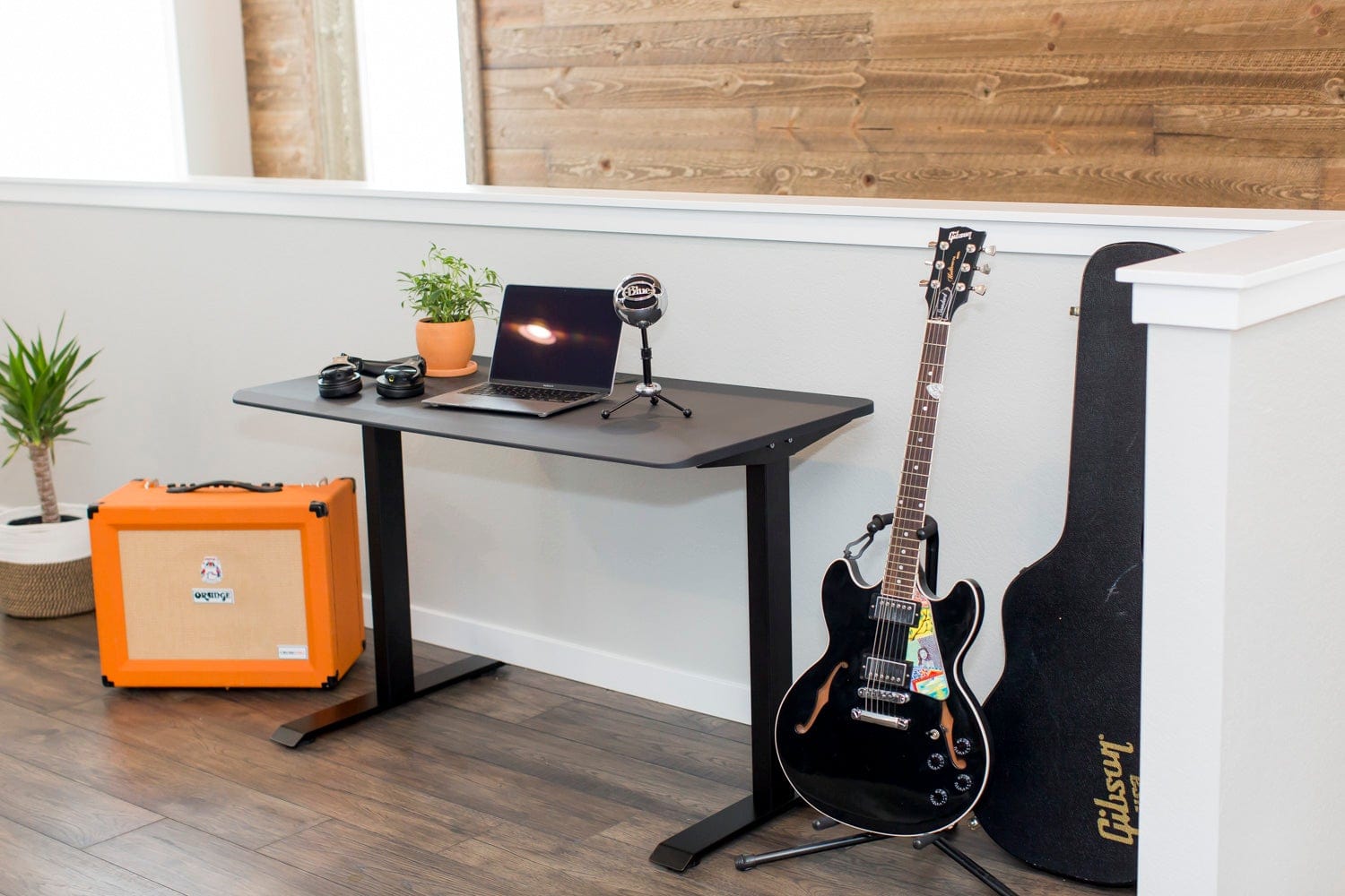 Mojo Side Table Non Epicor Workspace Tables